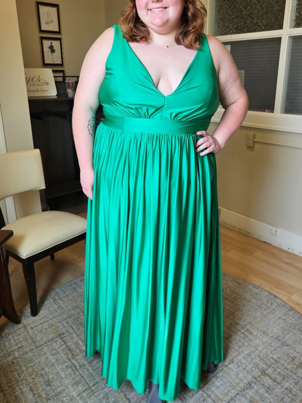 Size 24W green wide strap V-neck pleated Aline dress w/ slit by Ava Presley NWT
